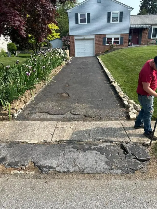 Asphalt Driveway Replacement